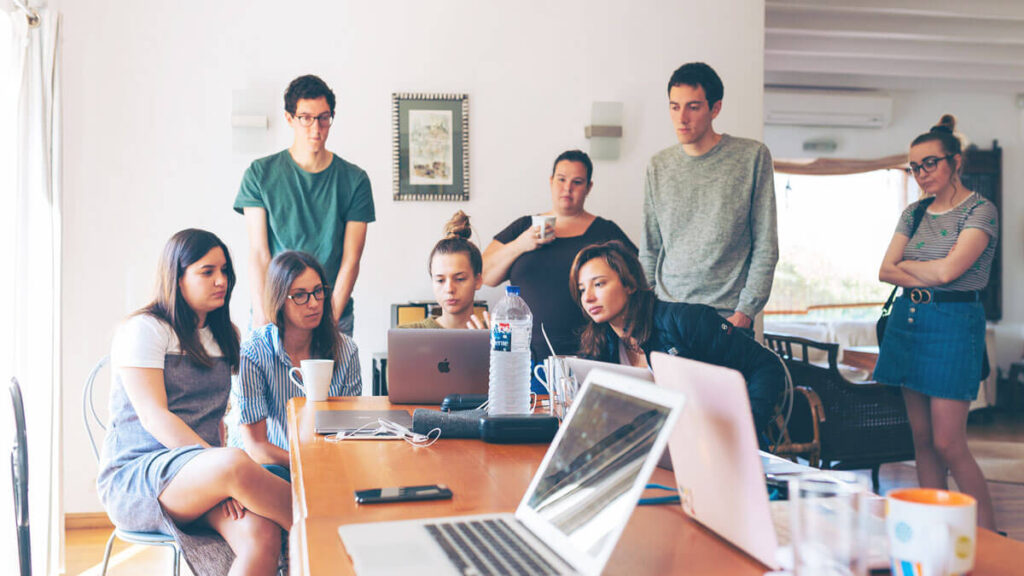 About us Slide Image Free Img 1024x576